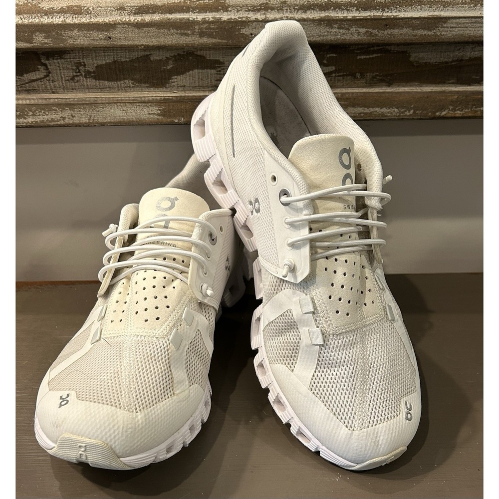 On Running Women's Cream Athletic Shoes